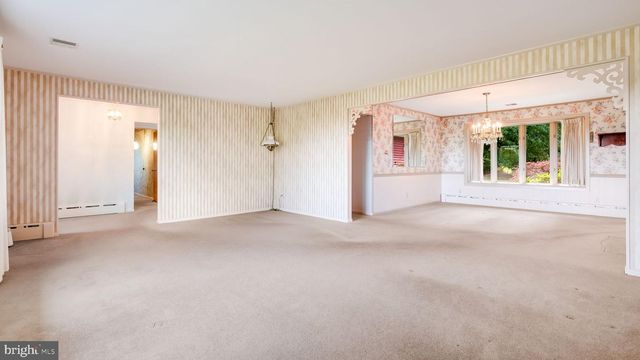 1727 RICKERT RD, Perkasie, PA 18944
