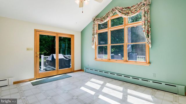 1727 RICKERT RD, Perkasie, PA 18944