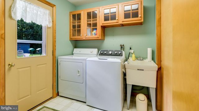 1727 RICKERT RD, Perkasie, PA 18944