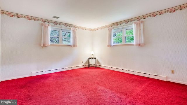 1727 RICKERT RD, Perkasie, PA 18944