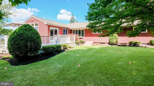 1727 RICKERT RD, Perkasie, PA 18944