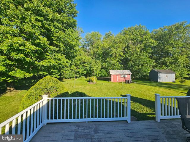 1727 RICKERT RD, Perkasie, PA 18944