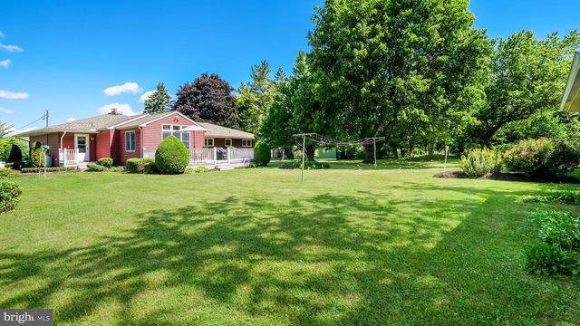1727 RICKERT RD, Perkasie, PA 18944