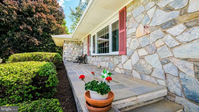 1727 RICKERT RD, Perkasie, PA 18944