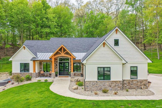 56103 Stone Hill Court, Bristol, IN 46507