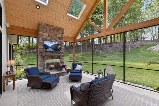 56103 Stone Hill Court, Bristol, IN 46507
