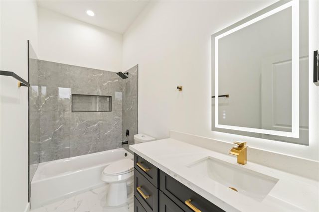 8044 Sunbury Street A, Houston, TX 77028