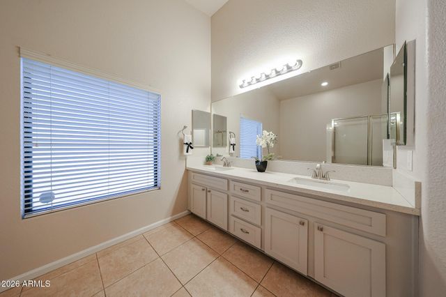 13260 W PALM Lane, Goodyear, AZ 85395