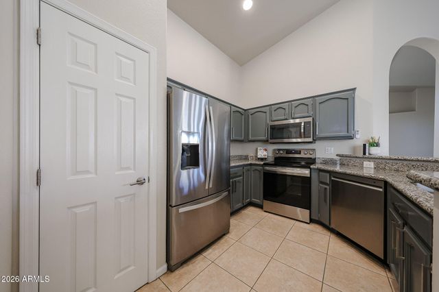 13260 W PALM Lane, Goodyear, AZ 85395