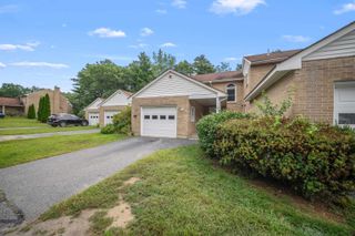 23 Bonnie Heights Lane # 7, Hudson, NH 03051