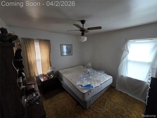 9960 Rockland, Redford Charter Township, MI 48239