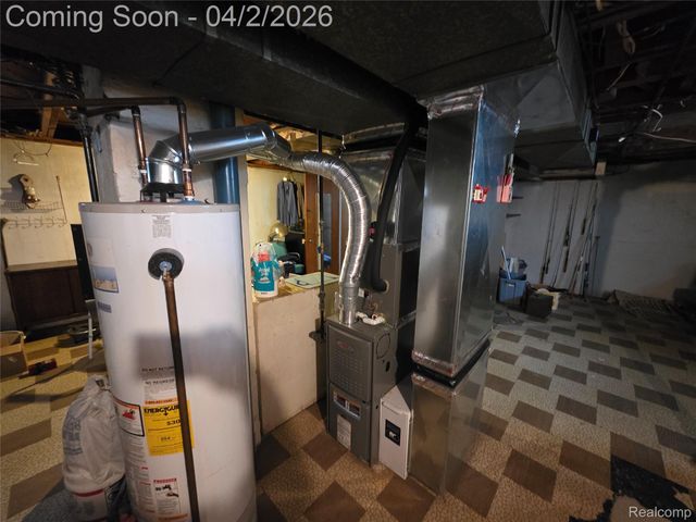 9960 Rockland, Redford Charter Township, MI 48239