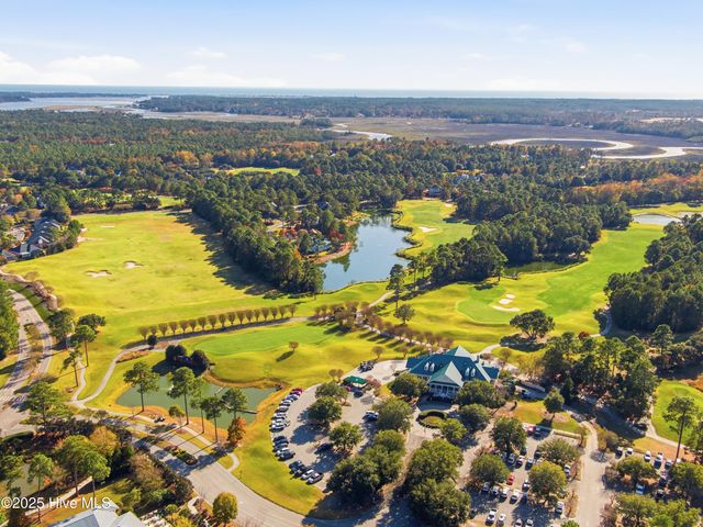 1144 Garland Lake Cir Sw, Supply, NC 28462