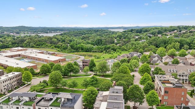 9432 Clingmans Dome Drive, Knoxville, TN 37922