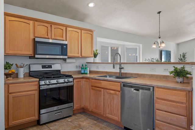 1803 E REVERE WAY, Eagle Mountain, UT 84005