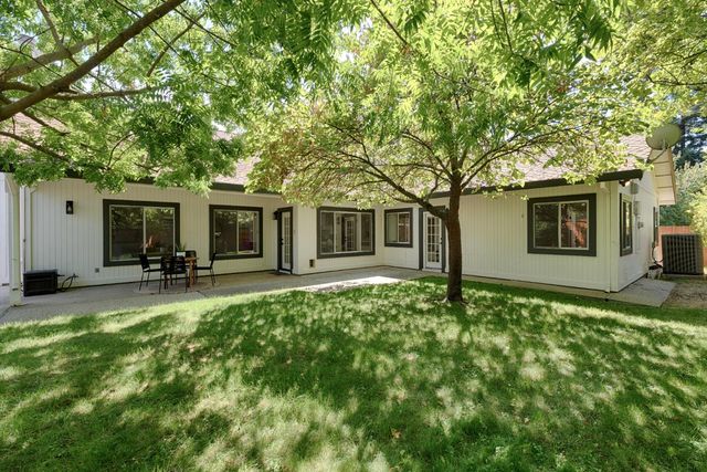 3209 Max Ct, Carmichael, CA 95608