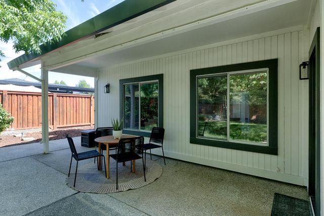 3209 Max Ct, Carmichael, CA 95608