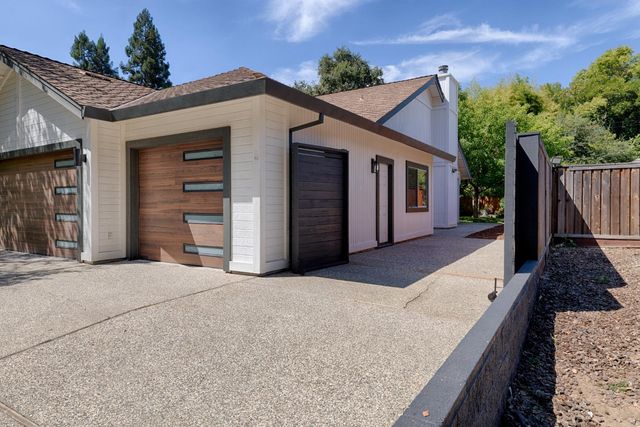 3209 Max Ct, Carmichael, CA 95608