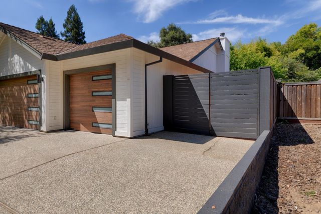3209 Max Ct, Carmichael, CA 95608