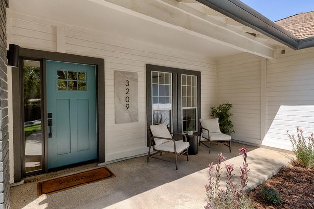 3209 Max Ct, Carmichael, CA 95608