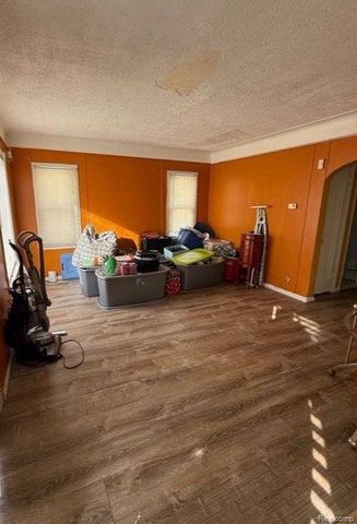 11660 Hubbell Street, Detroit, MI 48227