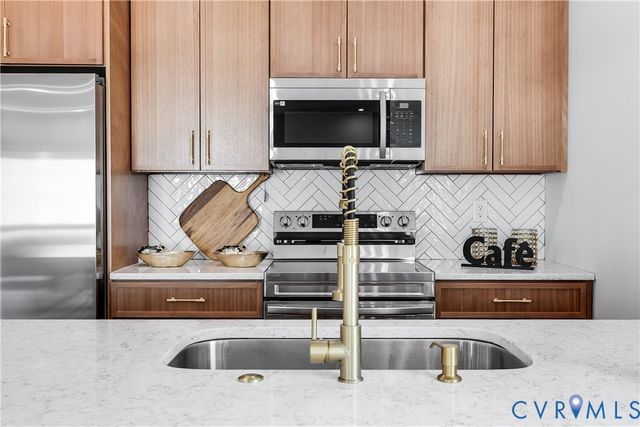 608 Cheatwood Ave, Richmond, VA 23222