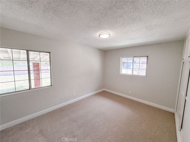 17787 Ivy, Fontana, CA 92335