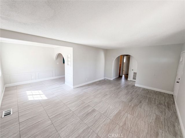 17787 Ivy, Fontana, CA 92335