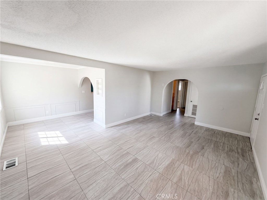 17787 Ivy, Fontana, CA 92335 — photo 2