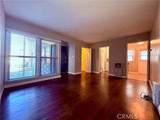 208 Granada 210B, Long Beach, CA 90803