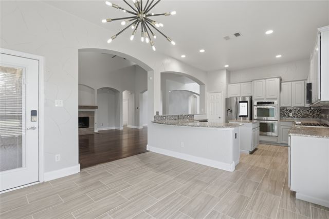 1733 White Cap Court, Desoto, TX 75115