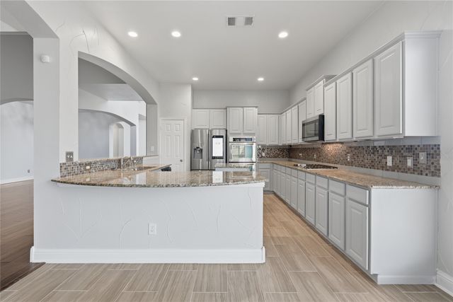 1733 White Cap Court, Desoto, TX 75115