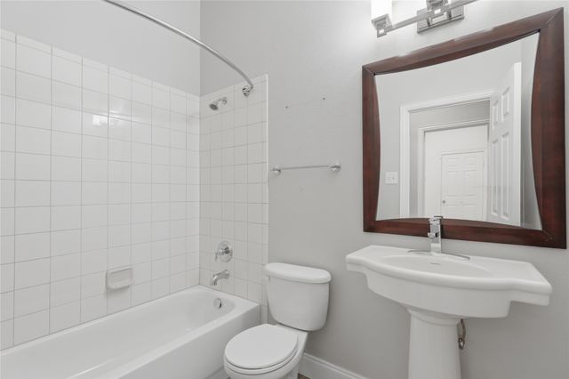 1733 White Cap Court, Desoto, TX 75115