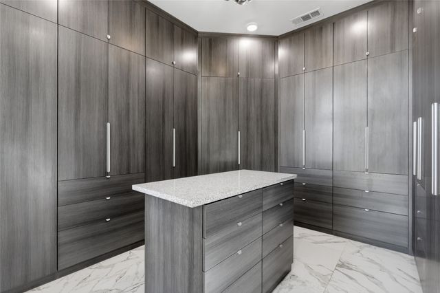 1733 White Cap Court, Desoto, TX 75115