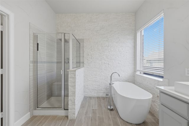 1733 White Cap Court, Desoto, TX 75115