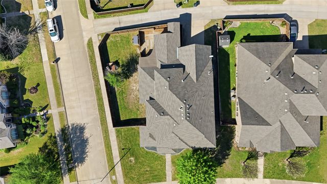 1733 White Cap Court, Desoto, TX 75115