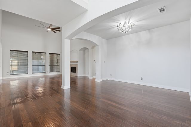 1733 White Cap Court, Desoto, TX 75115