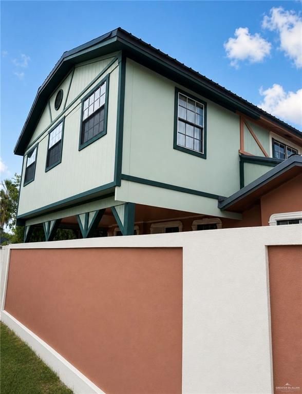 525 Eli Street, Roma, TX 78584