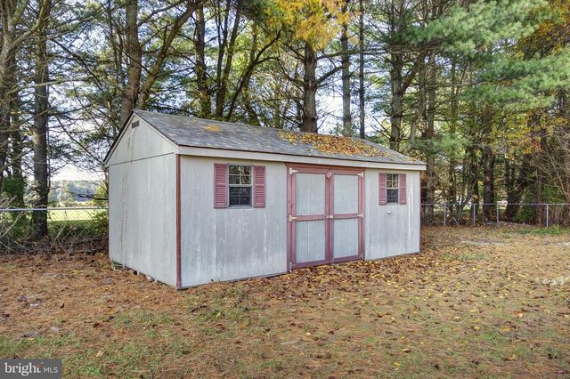 8760 JARRETT DR, Hebron, MD 21830