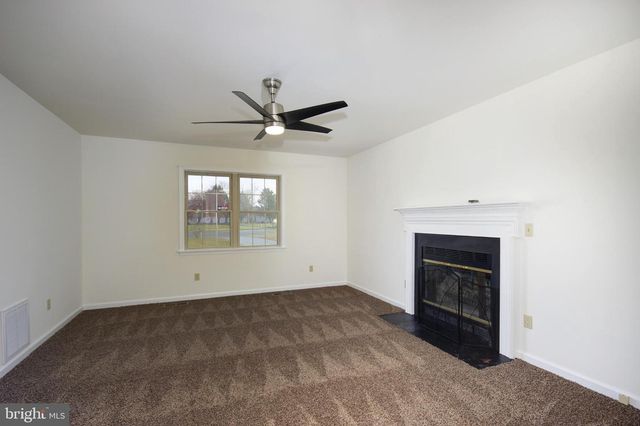 8760 JARRETT DR, Hebron, MD 21830