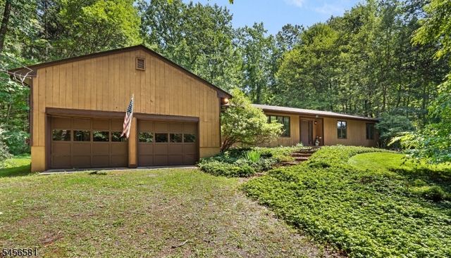 155 Buffalo Hollow Rd, Lebanon Twp., NJ 08826