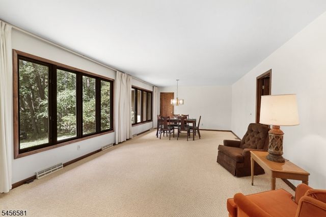 155 Buffalo Hollow Rd, Lebanon Twp., NJ 08826
