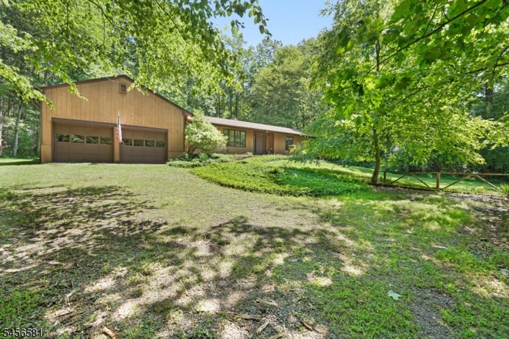 155 Buffalo Hollow Rd, Lebanon Twp., NJ 08826