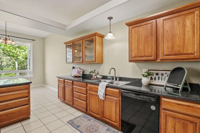 9703 Lower River Road, Grants Pass, OR 97526