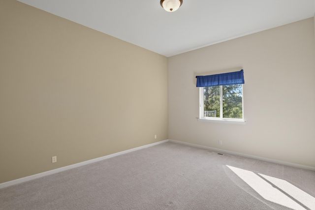 9703 Lower River Road, Grants Pass, OR 97526
