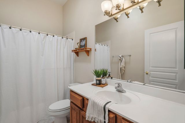 9703 Lower River Road, Grants Pass, OR 97526