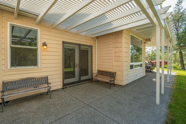 9703 Lower River Road, Grants Pass, OR 97526