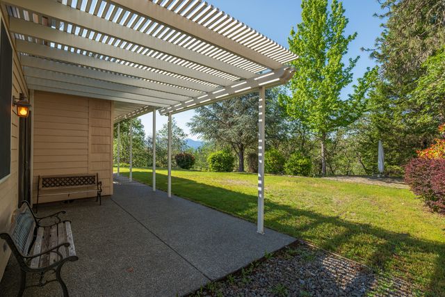 9703 Lower River Road, Grants Pass, OR 97526