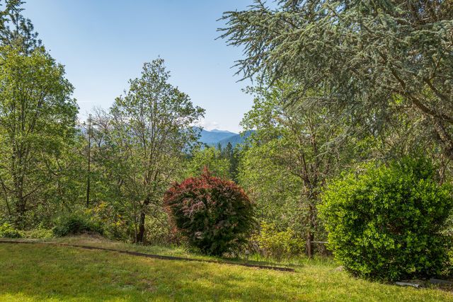 9703 Lower River Road, Grants Pass, OR 97526