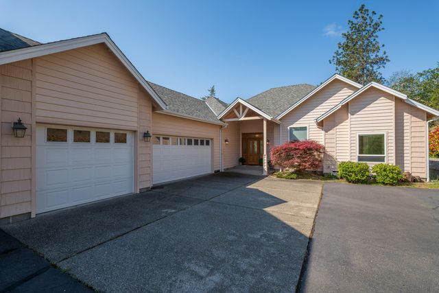 9703 Lower River Road, Grants Pass, OR 97526